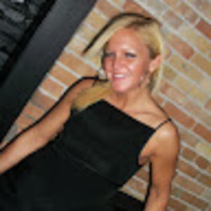 Meet your Posher, Annette